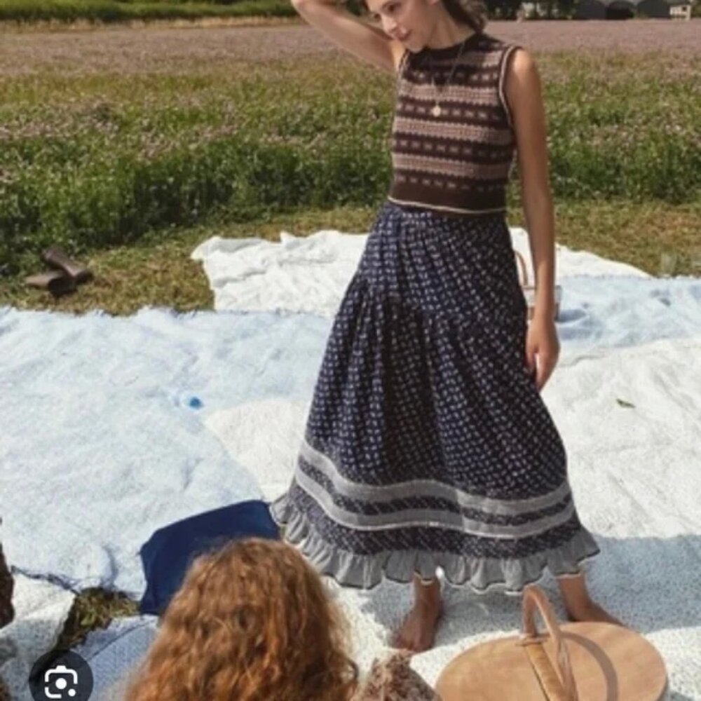 New Doen Rosanna Skirt in Indigo Calico, Size XS - Picture 6 of 15